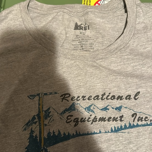 REI t-shirt - Picture 2 of 2